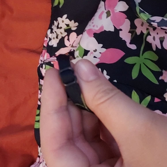 a new day spaghetti strap blouse - Picture 8 of 8